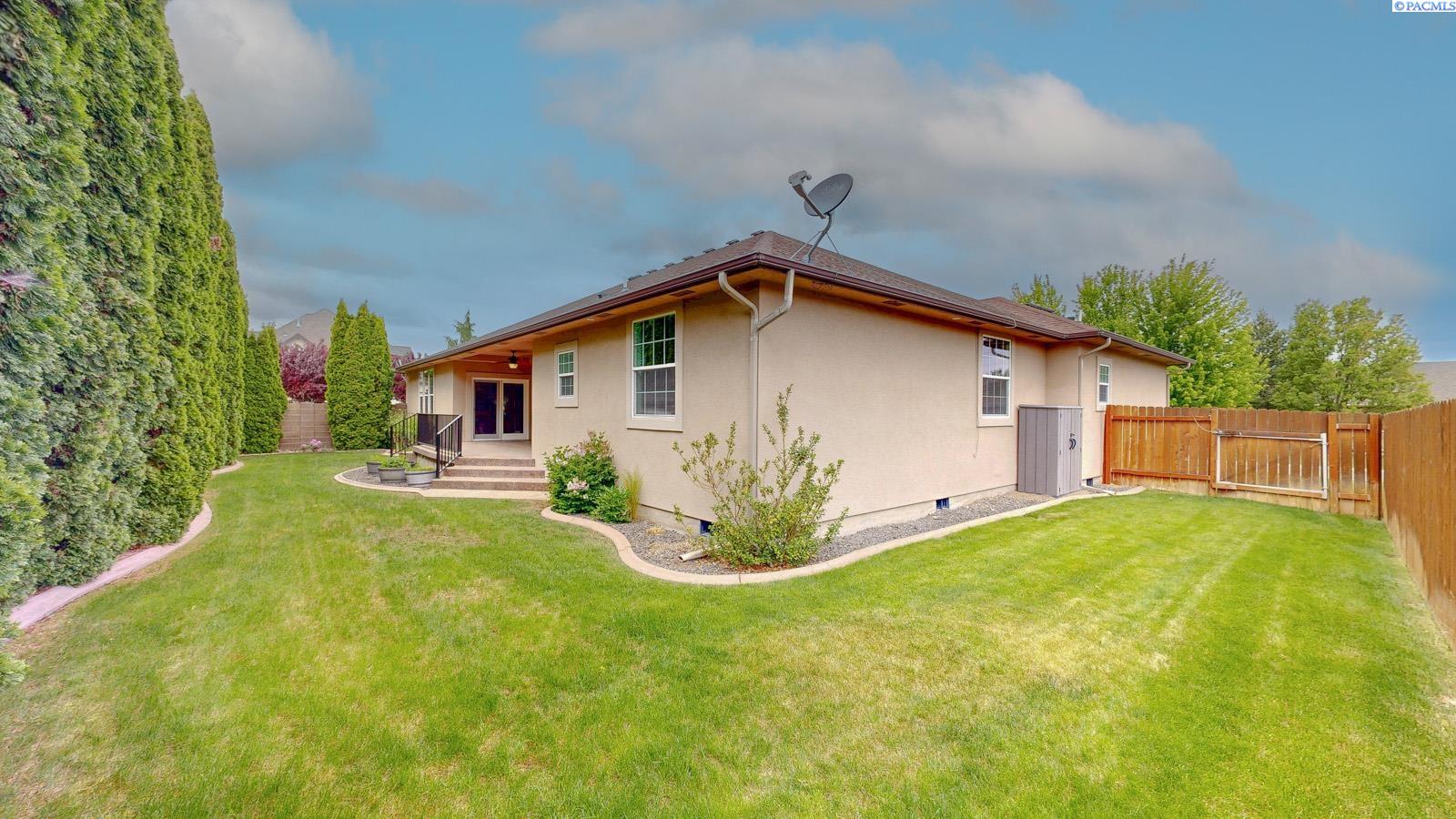 20th Avenue, Kennewick, Washington 99338, 4 Bedrooms Bedrooms, 0 ,3 BathroomsBathrooms,Houses,For Sale,20th Avenue,0,284217