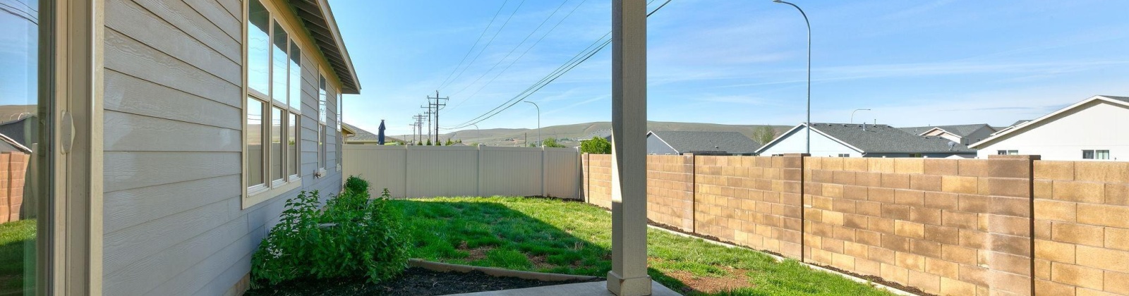 Zeus, Moxee City, Washington 98936, 3 Bedrooms Bedrooms, ,2 BathroomsBathrooms,For Sale,Zeus,284235