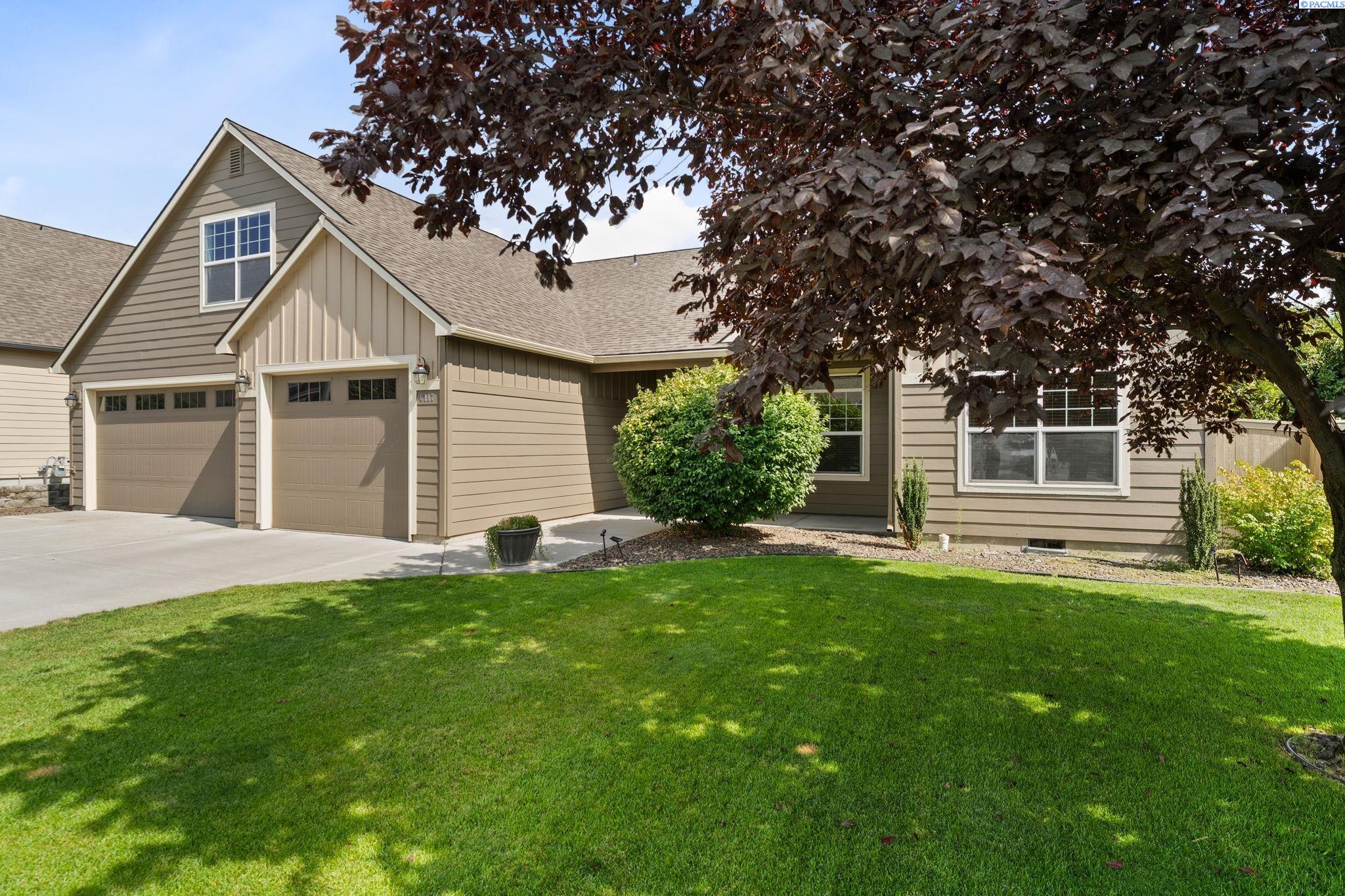 Dorchester Court, Pasco, Washington 99301, 3 Bedrooms Bedrooms, 0 ,2 BathroomsBathrooms,Houses,For Sale,Dorchester Court,0,284249