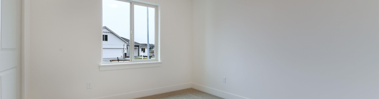 30th Pl, Kennewick, Washington 99338, 3 Bedrooms Bedrooms, ,2 BathroomsBathrooms,For Sale,30th Pl,284258
