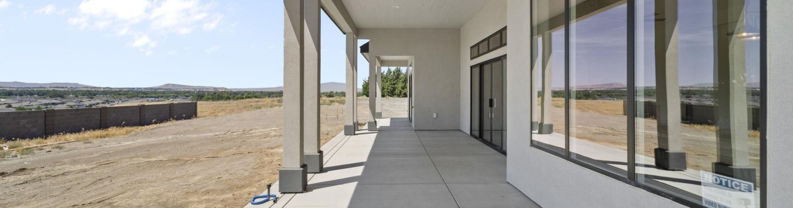 Tschirky Court, Pasco, Washington 99301, 3 Bedrooms Bedrooms, 0 ,4 BathroomsBathrooms,Houses,For Sale,Tschirky Court,0,284261