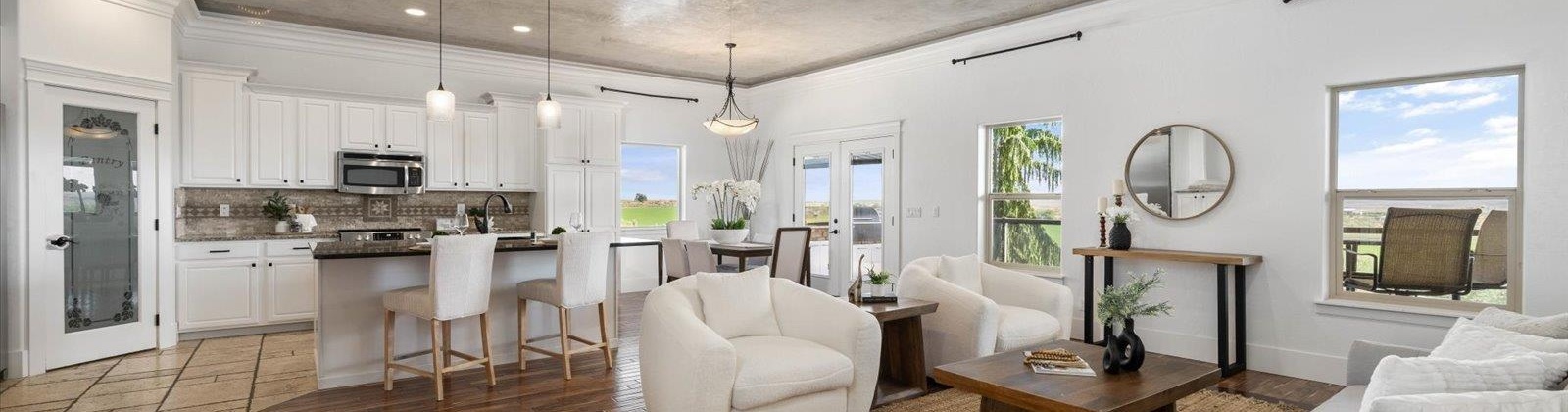 Hill Dr, Eltopia, Washington 99330, 4 Bedrooms Bedrooms, ,5 BathroomsBathrooms,For Sale,Hill Dr,284267