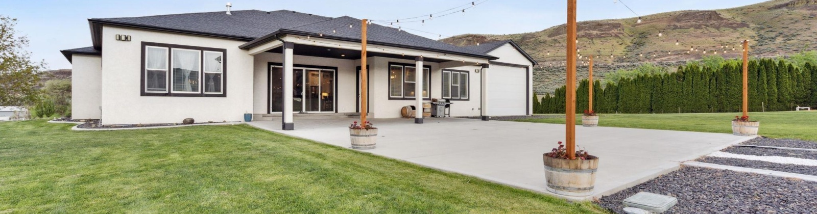 1023 PR SE, Kennewick, Washington 99338, 4 Bedrooms Bedrooms, ,5 BathroomsBathrooms,For Sale,1023 PR SE,284292