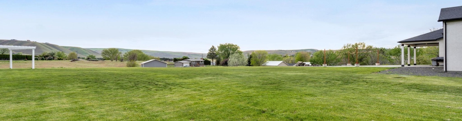 1023 PR SE, Kennewick, Washington 99338, 4 Bedrooms Bedrooms, ,5 BathroomsBathrooms,For Sale,1023 PR SE,284292