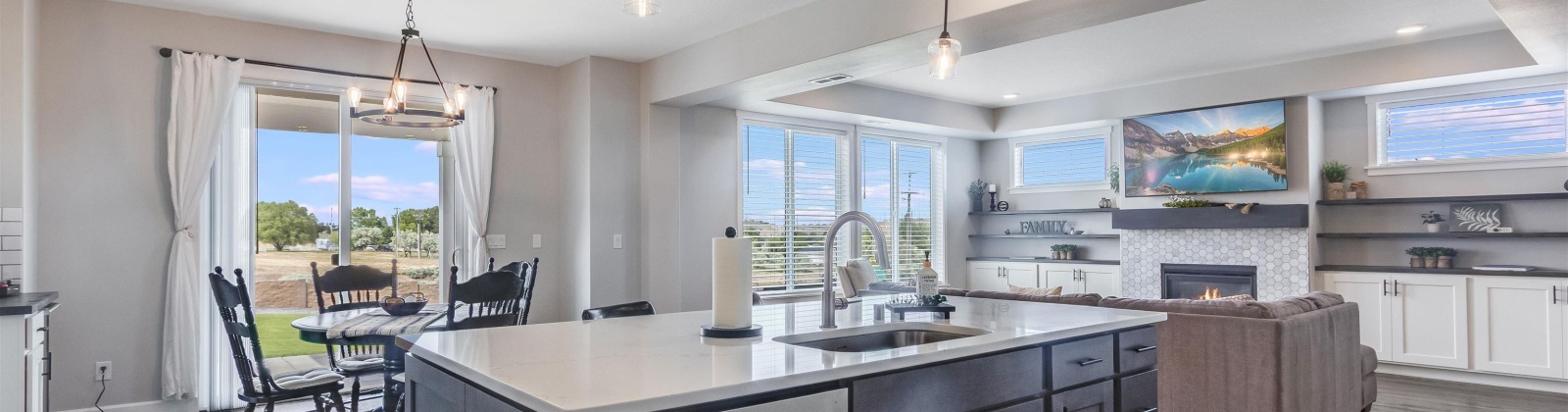 Summit View Ct, Kennewick, Washington 99338, 4 Bedrooms Bedrooms, ,3 BathroomsBathrooms,For Sale,Summit View Ct,284300
