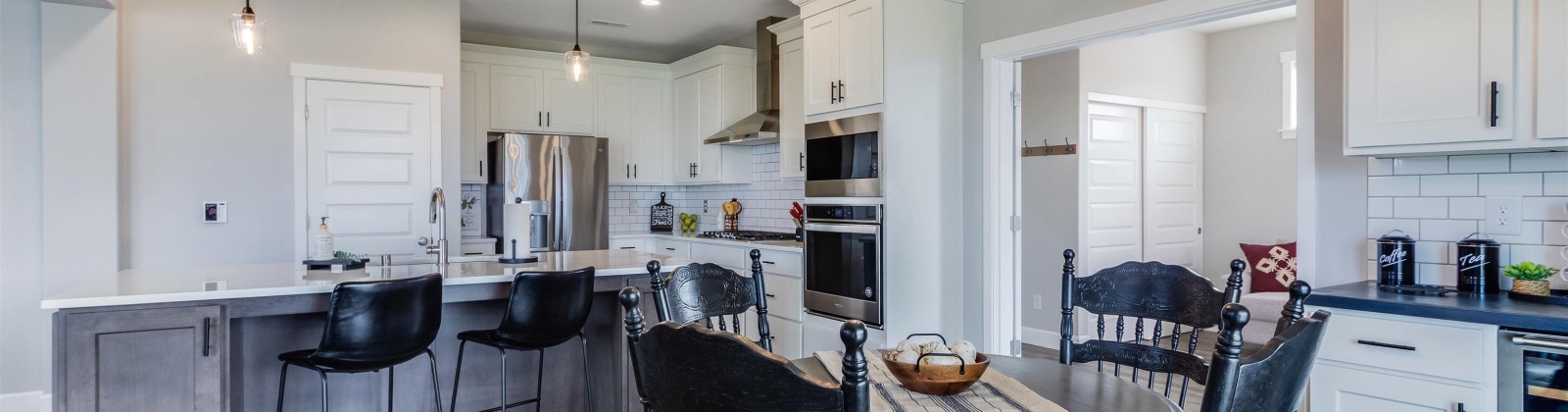 Summit View Ct, Kennewick, Washington 99338, 4 Bedrooms Bedrooms, ,3 BathroomsBathrooms,For Sale,Summit View Ct,284300