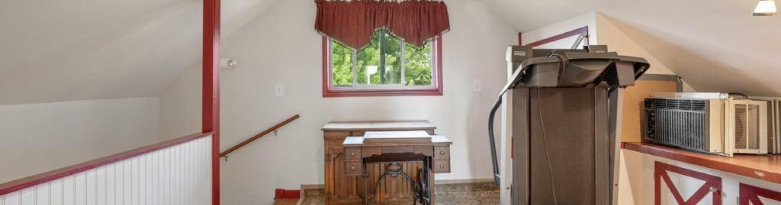 SR 27, Tekoa, Washington 99033, 4 Bedrooms Bedrooms, ,2 BathroomsBathrooms,For Sale,SR 27,284778
