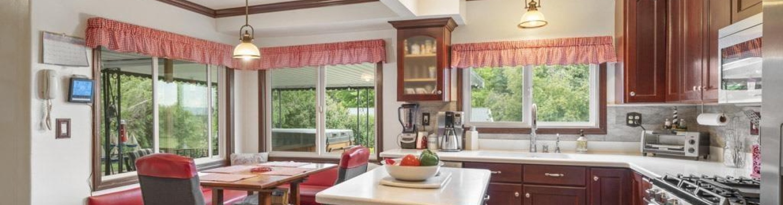 SR 27, Tekoa, Washington 99033, 4 Bedrooms Bedrooms, ,2 BathroomsBathrooms,For Sale,SR 27,284778