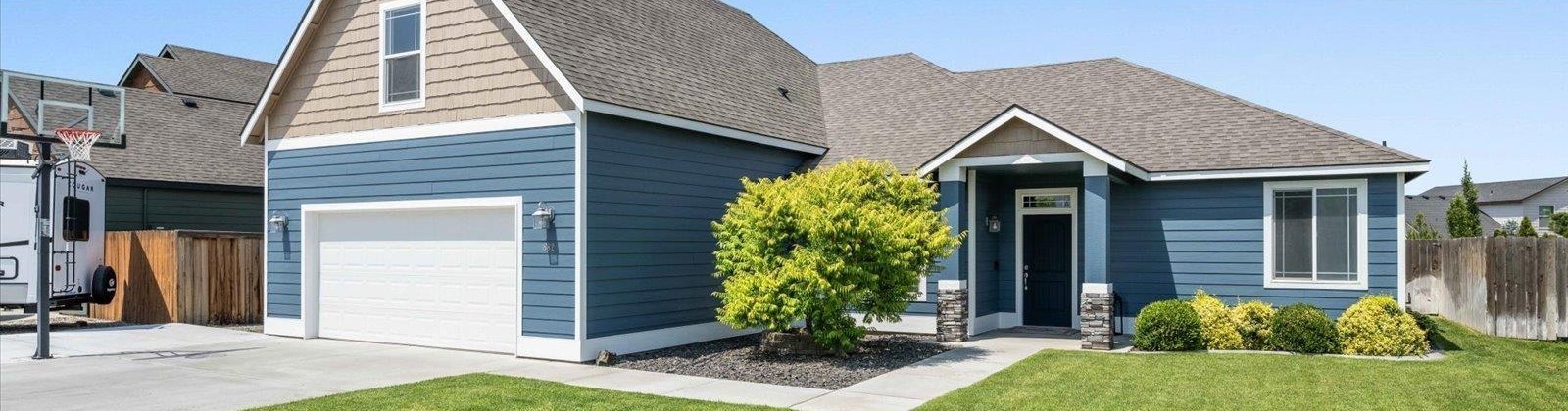 Pikes Peak Dr, West Richland, Washington 99353, 4 Bedrooms Bedrooms, ,3 BathroomsBathrooms,For Sale,Pikes Peak Dr,284777