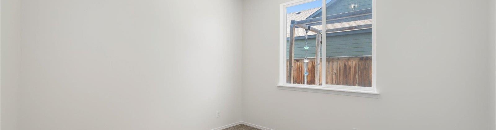Pikes Peak Dr, West Richland, Washington 99353, 4 Bedrooms Bedrooms, ,3 BathroomsBathrooms,For Sale,Pikes Peak Dr,284777