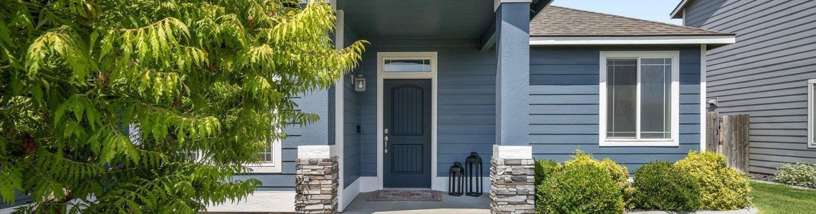 Pikes Peak Dr, West Richland, Washington 99353, 4 Bedrooms Bedrooms, ,3 BathroomsBathrooms,For Sale,Pikes Peak Dr,284777