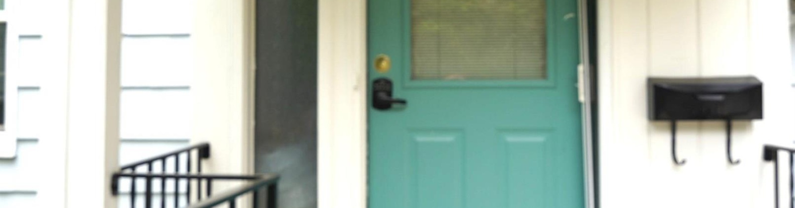 D St, Pullman, Washington 99163, 4 Bedrooms Bedrooms, ,2 BathroomsBathrooms,For Sale,D St,284760