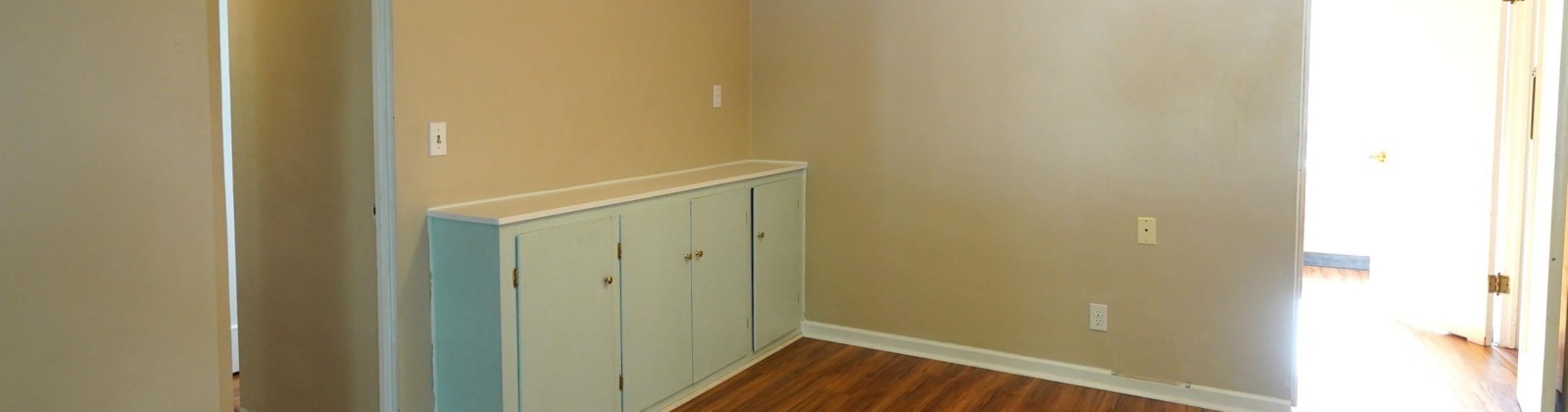 D St, Pullman, Washington 99163, 4 Bedrooms Bedrooms, ,2 BathroomsBathrooms,For Sale,D St,284760
