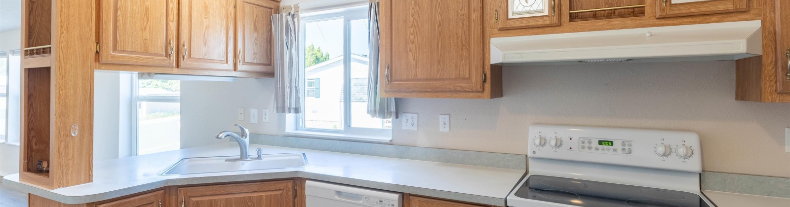 Golden Hill Dr. Sp #6, Pullman, Washington 99163, 4 Bedrooms Bedrooms, ,2 BathroomsBathrooms,For Sale,Golden Hill Dr. Sp #6,284757