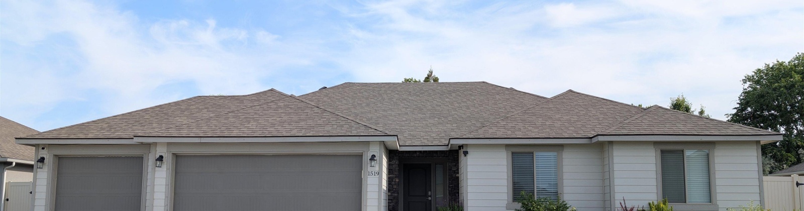 33rd Place, Kennewick, Washington 99337-2424, 3 Bedrooms Bedrooms, ,2 BathroomsBathrooms,Site Built-owned Lot,For Sale,33rd Place,284769