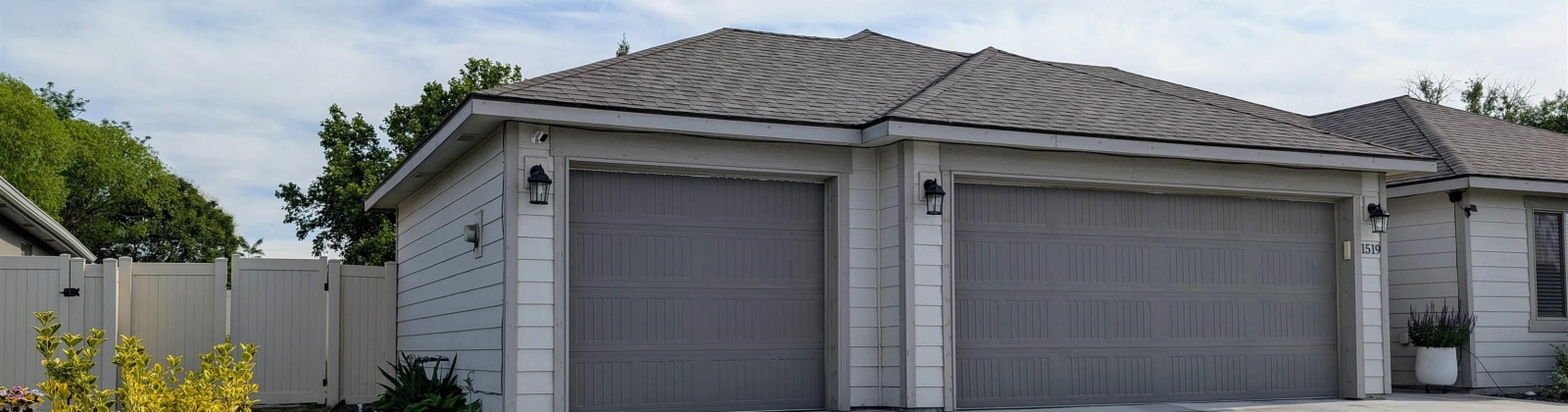 33rd Place, Kennewick, Washington 99337-2424, 3 Bedrooms Bedrooms, ,2 BathroomsBathrooms,Site Built-owned Lot,For Sale,33rd Place,284769