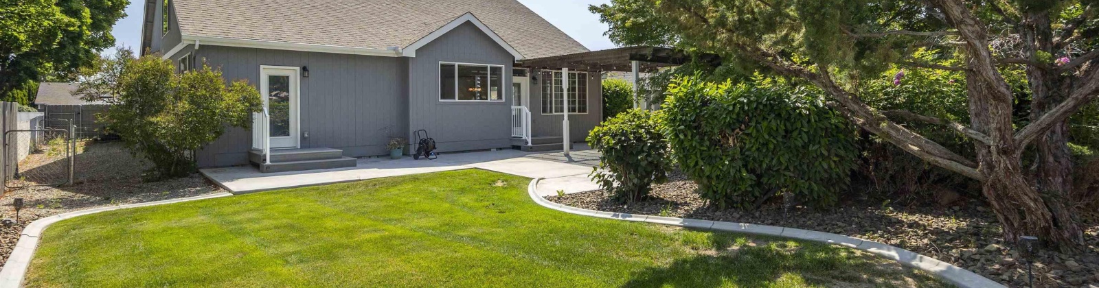 Imnaha Court, Kennewick, Washington 99336, 4 Bedrooms Bedrooms, ,3 BathroomsBathrooms,Site Built-owned Lot,For Sale,Imnaha Court,284773