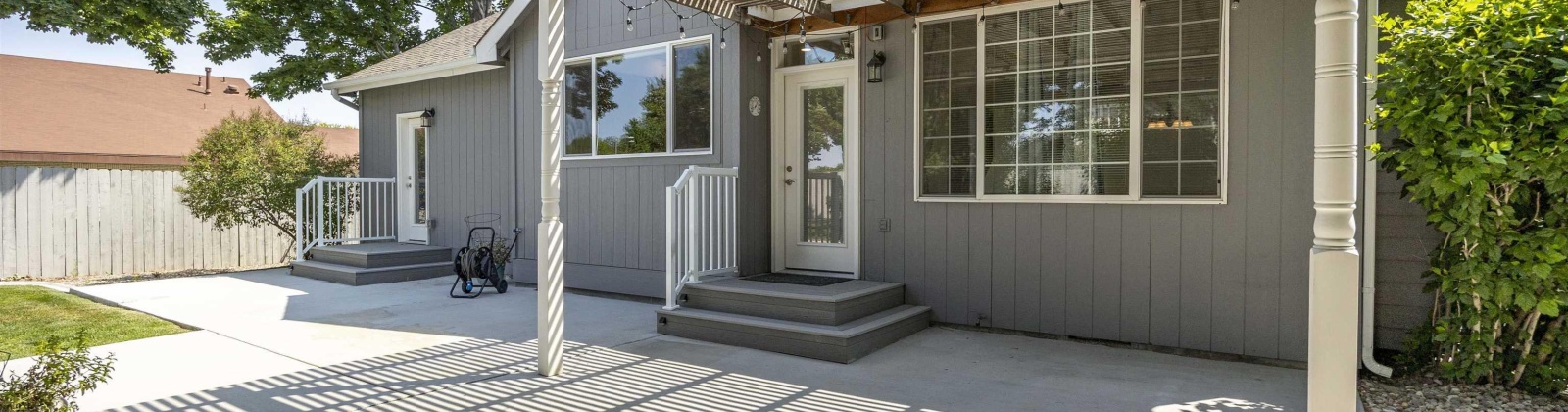 Imnaha Court, Kennewick, Washington 99336, 4 Bedrooms Bedrooms, ,3 BathroomsBathrooms,Site Built-owned Lot,For Sale,Imnaha Court,284773
