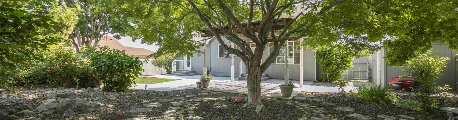 Imnaha Court, Kennewick, Washington 99336, 4 Bedrooms Bedrooms, ,3 BathroomsBathrooms,Site Built-owned Lot,For Sale,Imnaha Court,284773