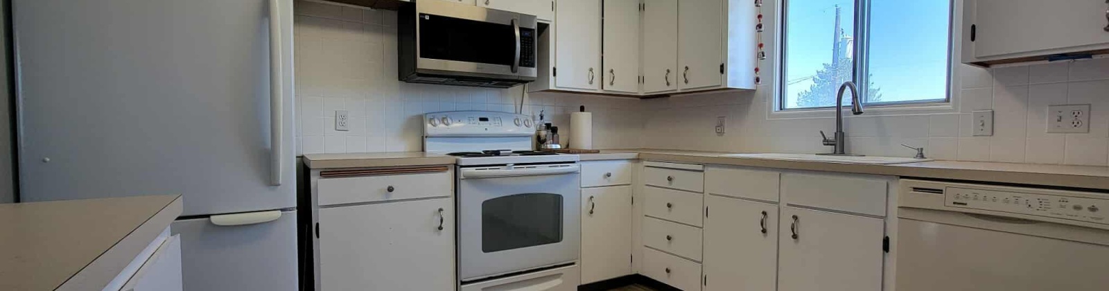 King, Grandview, Washington 98930, 4 Bedrooms Bedrooms, ,2 BathroomsBathrooms,For Sale,King,284558
