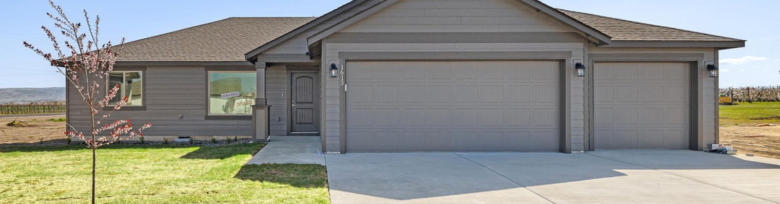 Diamond Ave, Grandview, Washington 98930, 3 Bedrooms Bedrooms, ,2 BathroomsBathrooms,For Sale,Diamond Ave,284559