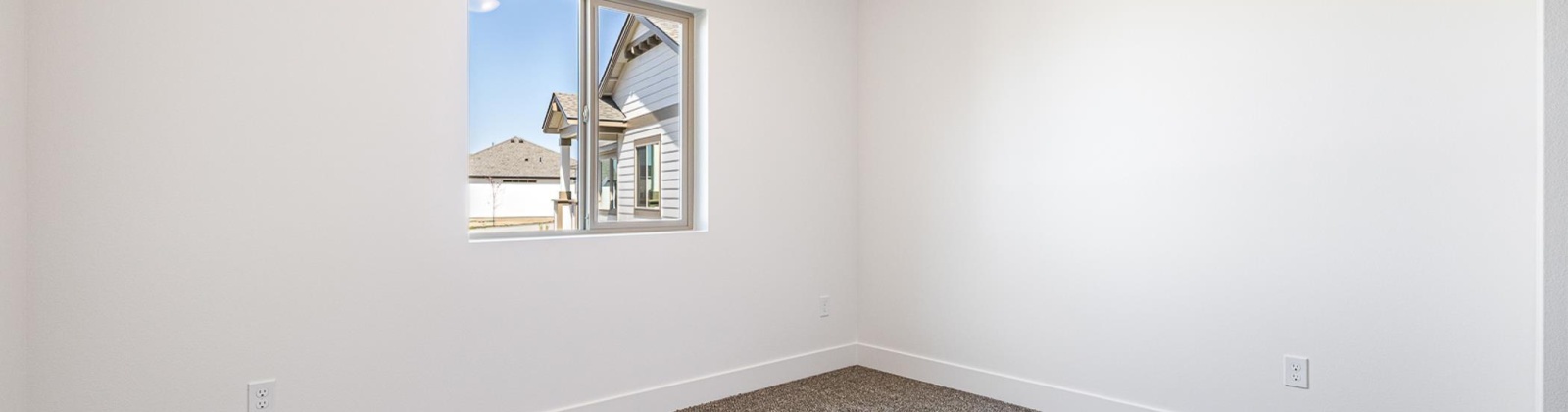 Diamond Ave, Grandview, Washington 98930, 3 Bedrooms Bedrooms, ,2 BathroomsBathrooms,For Sale,Diamond Ave,284559