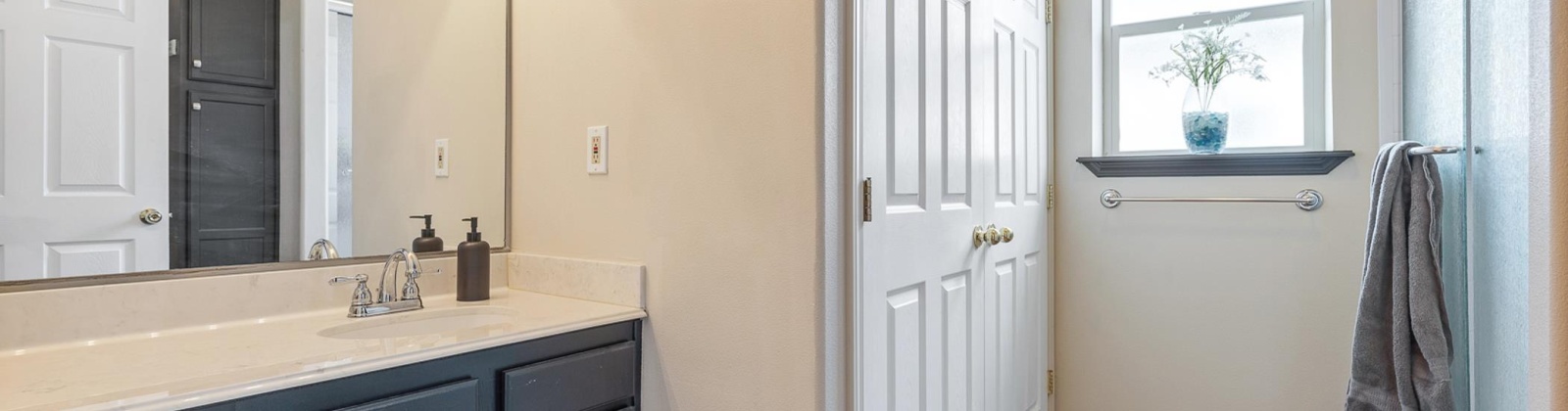 Vincenzo Dr, Pasco, Washington 99301, 2 Bedrooms Bedrooms, 0 ,2 BathroomsBathrooms,Condos/townhomes,For Sale,Vincenzo Dr,0,284564