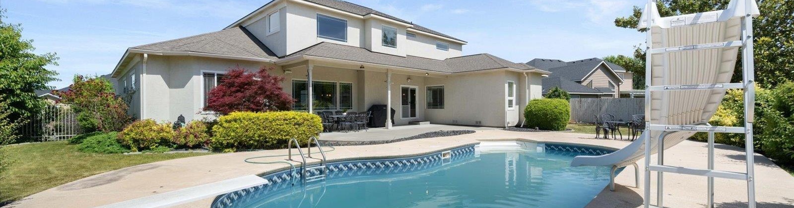 Hanstead St, Richland, Washington 99352, 4 Bedrooms Bedrooms, ,3 BathroomsBathrooms,For Sale,Hanstead St,284570