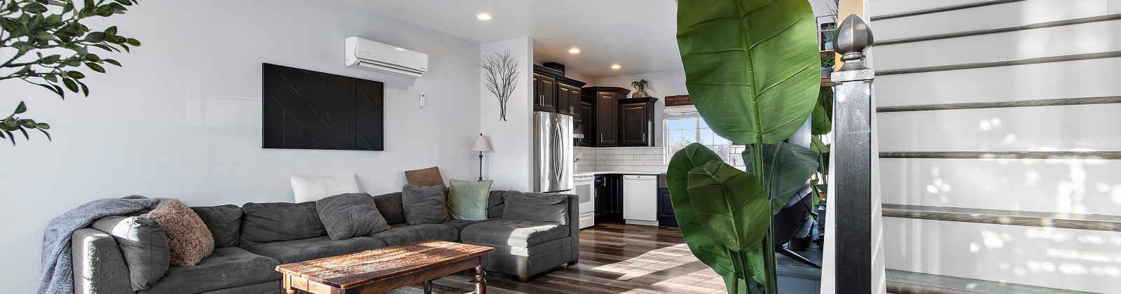 Fountain Blvd, Zillah, Washington 98953, 3 Bedrooms Bedrooms, ,3 BathroomsBathrooms,For Sale,Fountain Blvd,284580