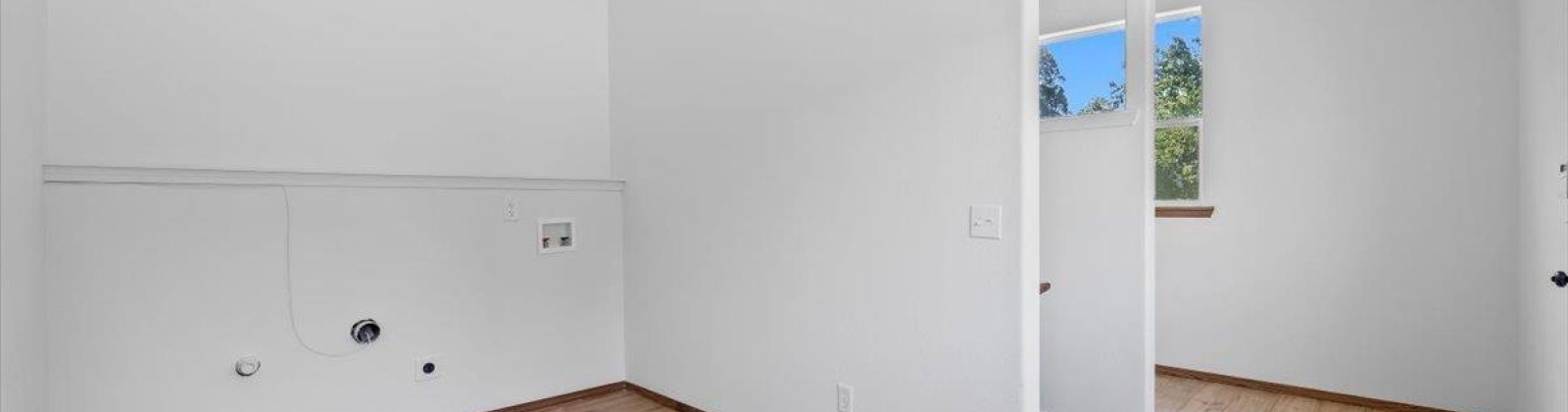 Old Inland Empire Hwy, Prosser, Washington 99350, 3 Bedrooms Bedrooms, ,2 BathroomsBathrooms,For Sale,Old Inland Empire Hwy,284585