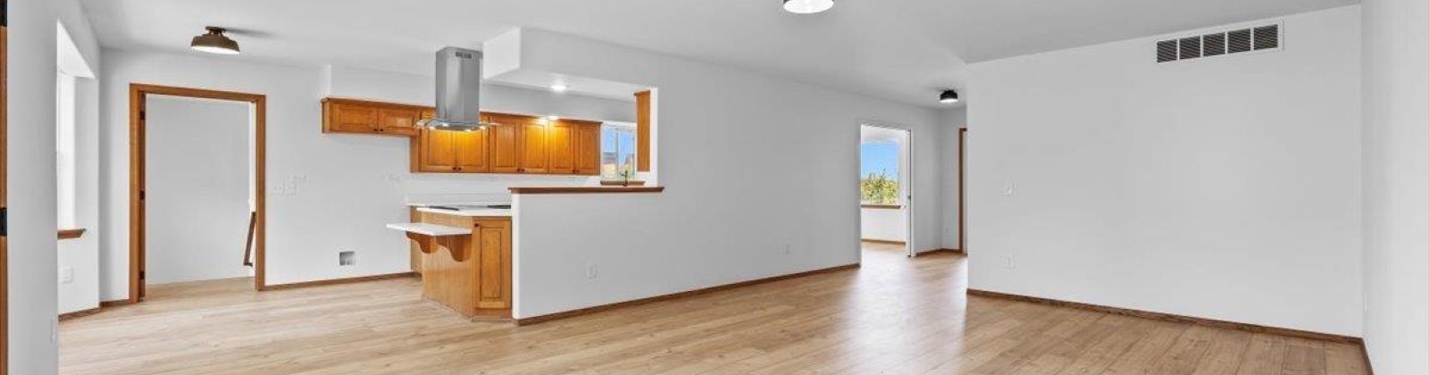 Old Inland Empire Hwy, Prosser, Washington 99350, 3 Bedrooms Bedrooms, ,2 BathroomsBathrooms,For Sale,Old Inland Empire Hwy,284585