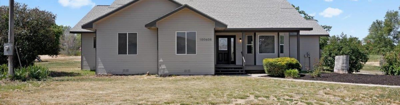 Old Inland Empire Hwy, Prosser, Washington 99350, 3 Bedrooms Bedrooms, ,2 BathroomsBathrooms,For Sale,Old Inland Empire Hwy,284585