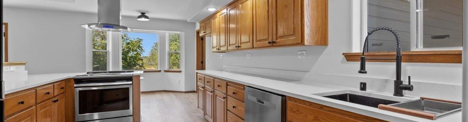 Old Inland Empire Hwy, Prosser, Washington 99350, 3 Bedrooms Bedrooms, ,2 BathroomsBathrooms,For Sale,Old Inland Empire Hwy,284585