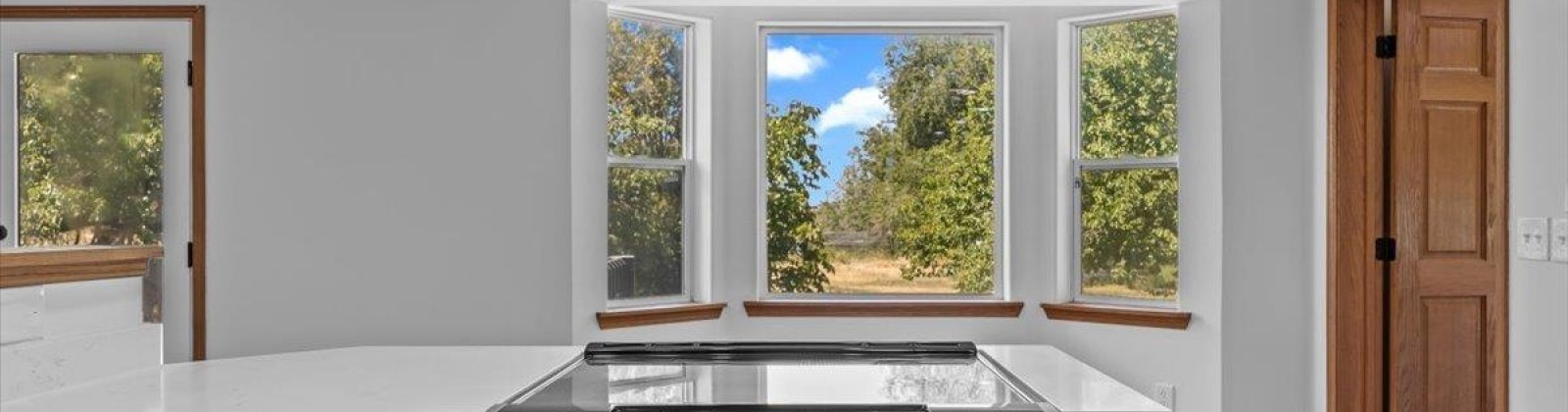 Old Inland Empire Hwy, Prosser, Washington 99350, 3 Bedrooms Bedrooms, ,2 BathroomsBathrooms,For Sale,Old Inland Empire Hwy,284585