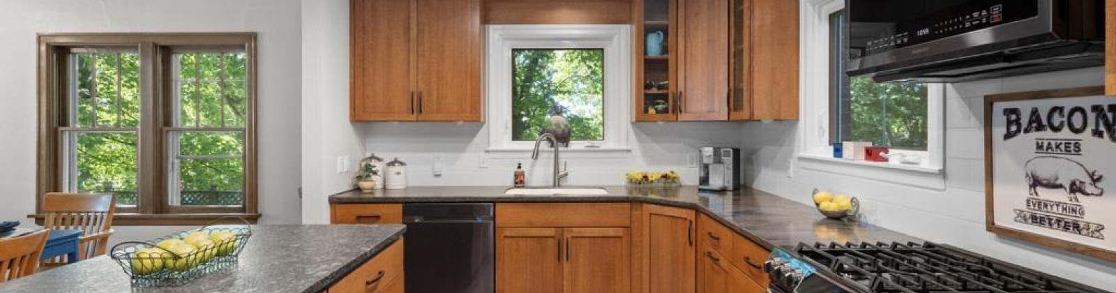 State St, Pullman, Washington 99163, 5 Bedrooms Bedrooms, ,2 BathroomsBathrooms,For Sale,State St,284603
