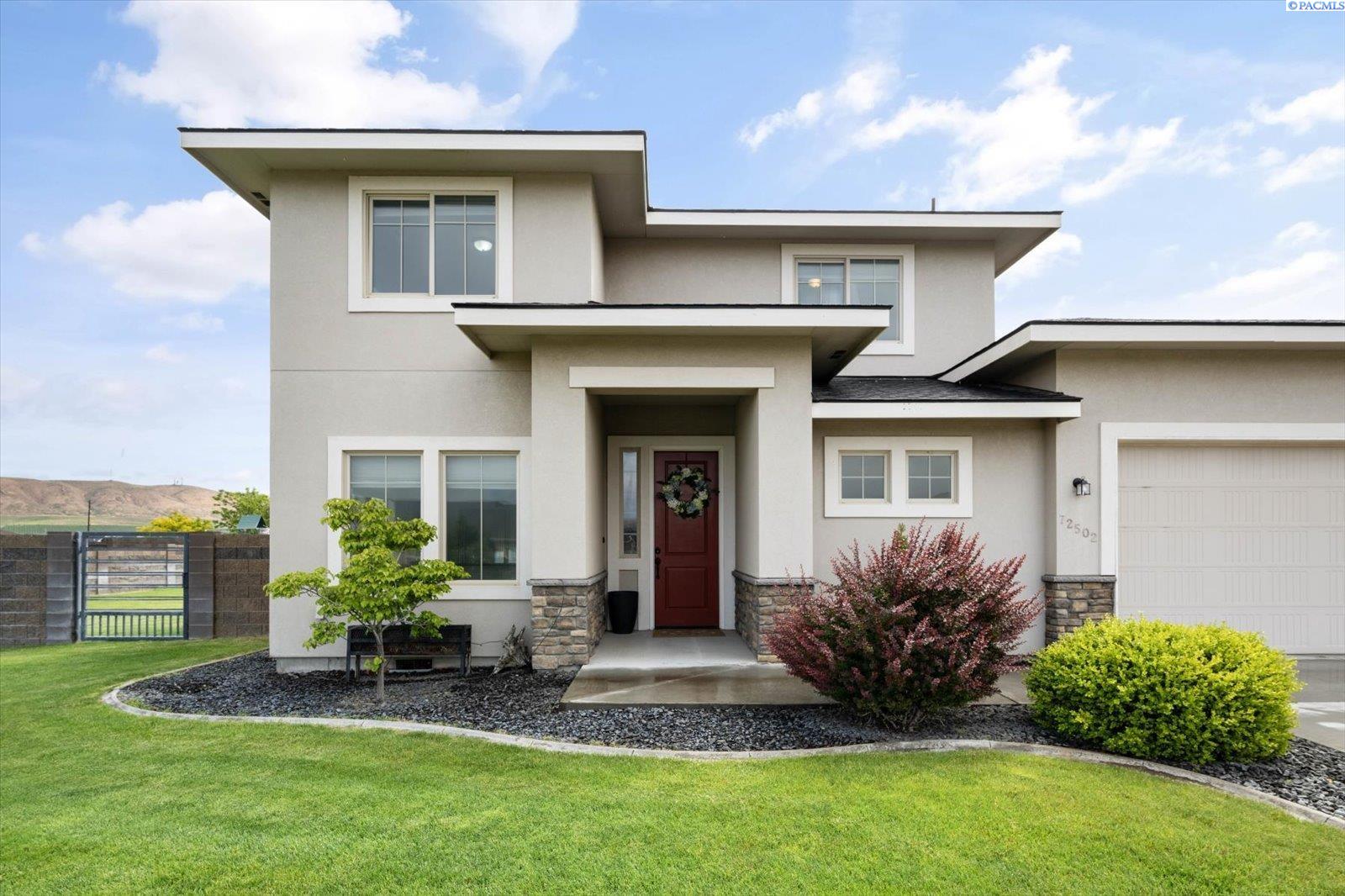 Reata Rd, Kennewick, Washington 99338, 4 Bedrooms Bedrooms, 0 ,3 BathroomsBathrooms,Houses,For Sale,Reata Rd,0,284608