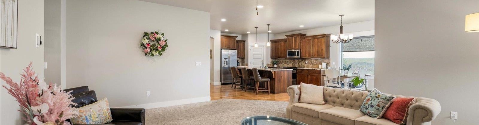 Reata Rd, Kennewick, Washington 99338, 4 Bedrooms Bedrooms, ,3 BathroomsBathrooms,For Sale,Reata Rd,284608