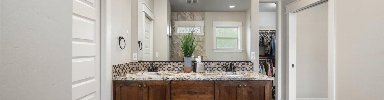 Reata Rd, Kennewick, Washington 99338, 4 Bedrooms Bedrooms, ,3 BathroomsBathrooms,For Sale,Reata Rd,284608