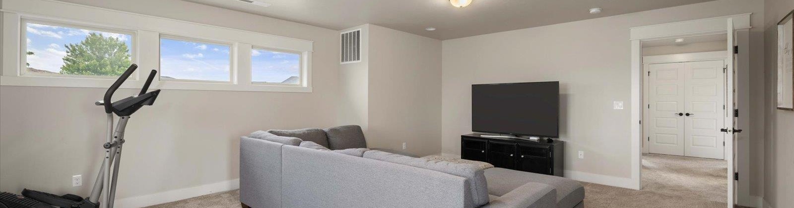 Reata Rd, Kennewick, Washington 99338, 4 Bedrooms Bedrooms, ,3 BathroomsBathrooms,For Sale,Reata Rd,284608