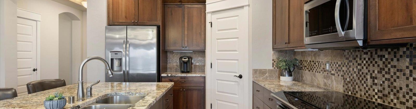 Reata Rd, Kennewick, Washington 99338, 4 Bedrooms Bedrooms, ,3 BathroomsBathrooms,For Sale,Reata Rd,284608