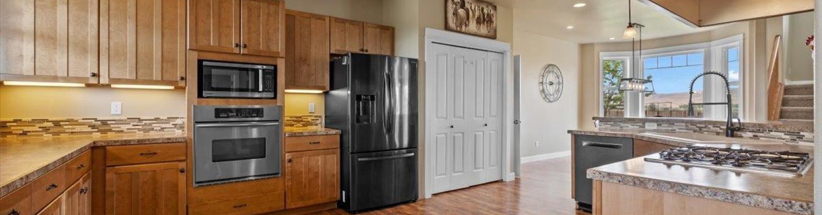 Johnson, Prosser, Washington 99350, 5 Bedrooms Bedrooms, ,3 BathroomsBathrooms,For Sale,Johnson,284618