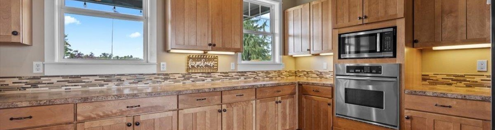 Johnson, Prosser, Washington 99350, 5 Bedrooms Bedrooms, ,3 BathroomsBathrooms,For Sale,Johnson,284618