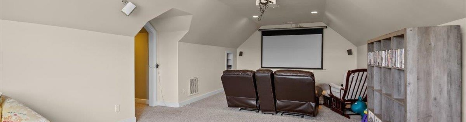 Johnson, Prosser, Washington 99350, 5 Bedrooms Bedrooms, ,3 BathroomsBathrooms,For Sale,Johnson,284618