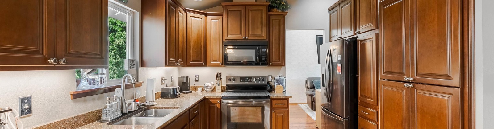 Rhode Island St, Kennewick, Washington 99336, 4 Bedrooms Bedrooms, ,3 BathroomsBathrooms,For Sale,Rhode Island St,284638