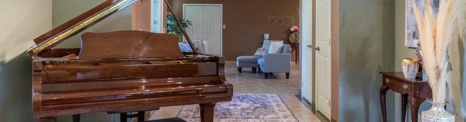 Wernett, Pasco, Washington 99301, 4 Bedrooms Bedrooms, ,3 BathroomsBathrooms,For Sale,Wernett,284639