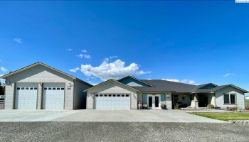 Perkins Road, Kennewick, Washington 99337, 4 Bedrooms Bedrooms, ,4 BathroomsBathrooms,For Sale,Perkins Road,284646