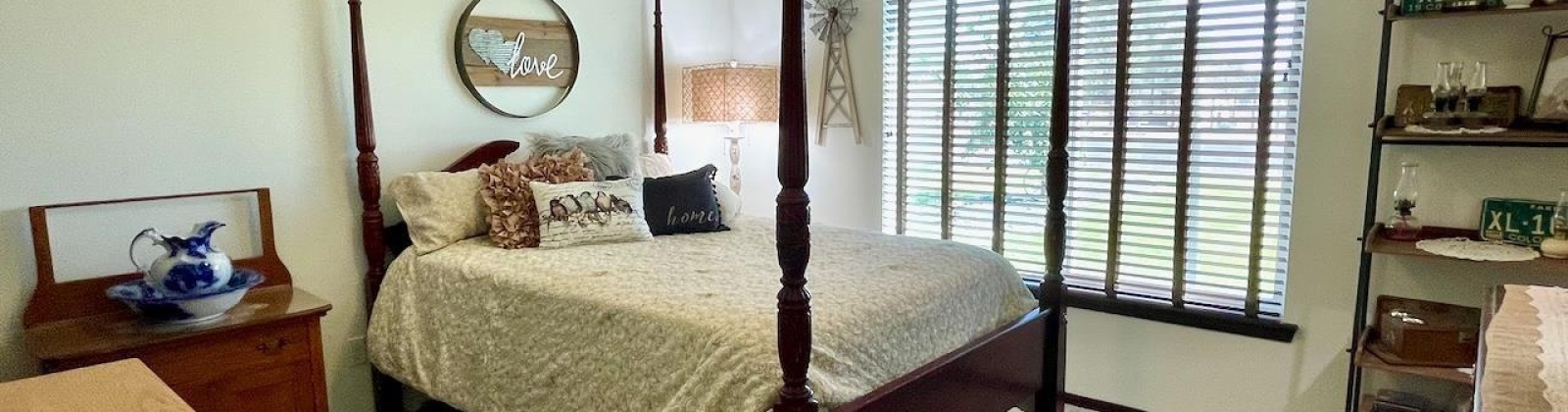 Perkins Road, Kennewick, Washington 99337, 4 Bedrooms Bedrooms, ,4 BathroomsBathrooms,For Sale,Perkins Road,284646