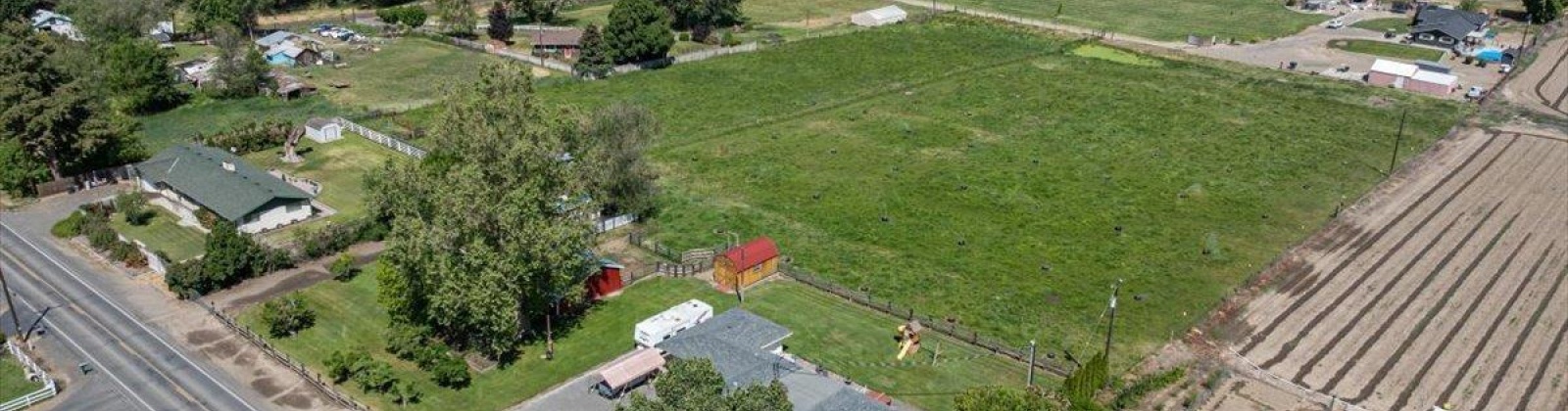 Sheller, Sunnyside, Washington 98944, 3 Bedrooms Bedrooms, ,2 BathroomsBathrooms,For Sale,Sheller,284659