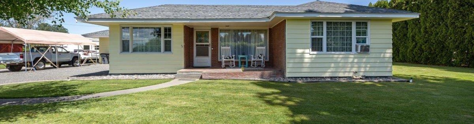 Sheller, Sunnyside, Washington 98944, 3 Bedrooms Bedrooms, ,2 BathroomsBathrooms,For Sale,Sheller,284659