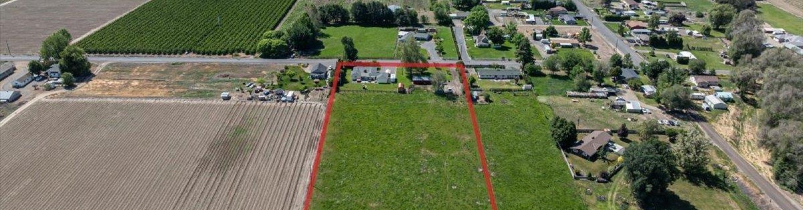 Sheller, Sunnyside, Washington 98944, 3 Bedrooms Bedrooms, ,2 BathroomsBathrooms,For Sale,Sheller,284659